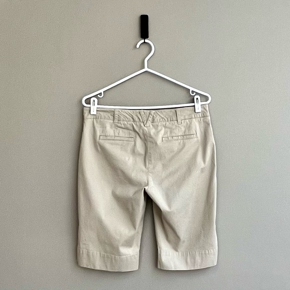 Tommy Hilfiger beige bermudas - Picture 3 of 7